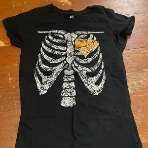 Halloween tee